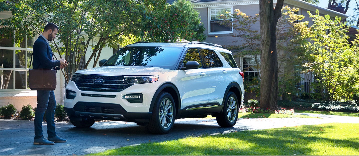 Avis Ford in Southfield MI