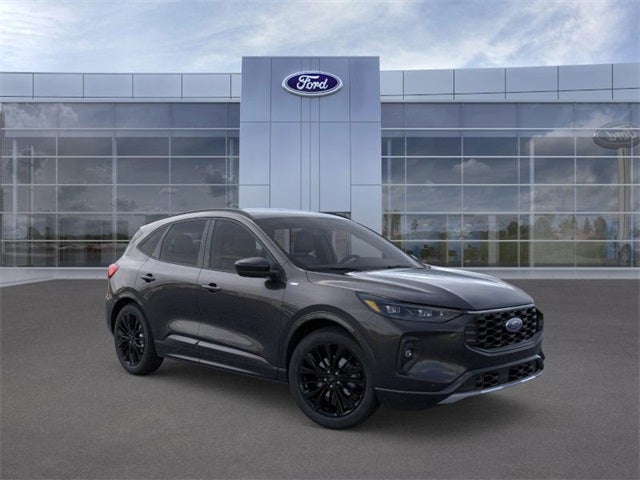 2026 Ford Escape ST-Line Elite
