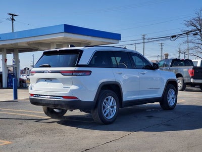 2023 Jeep Grand Cherokee Laredo