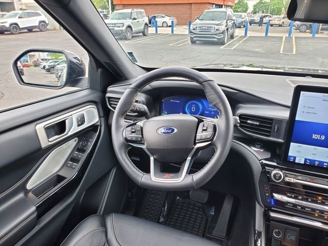 2023 Ford Explorer ST