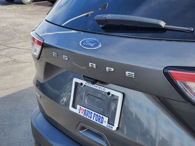 2021 Ford Escape Hybrid SE