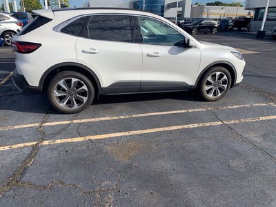 2023 Ford Escape Platinum