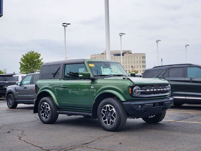 2023 Ford Bronco Outer Banks Advanced 4x4's photo