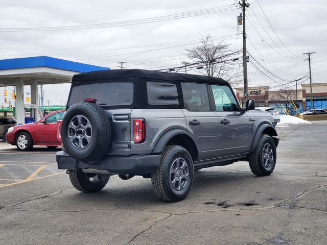 2023 Ford Bronco Base