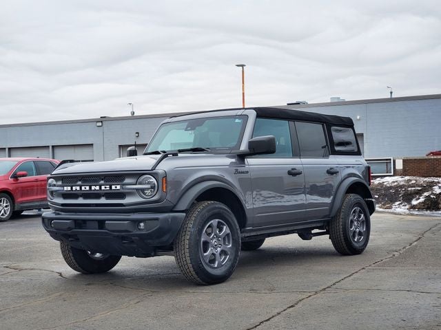 2023 Ford Bronco Base