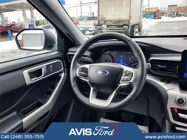 2024 Ford Explorer XLT