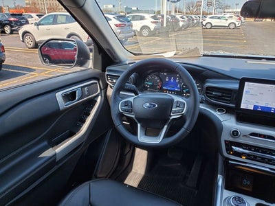 2024 Ford Explorer XLT