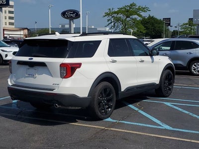 2023 Ford Explorer ST-Line