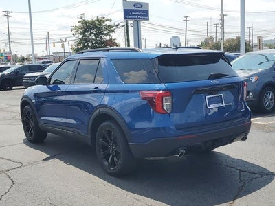 2023 Ford Explorer ST-Line