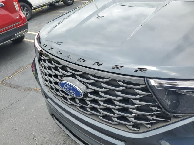 2023 Ford Explorer ST-Line