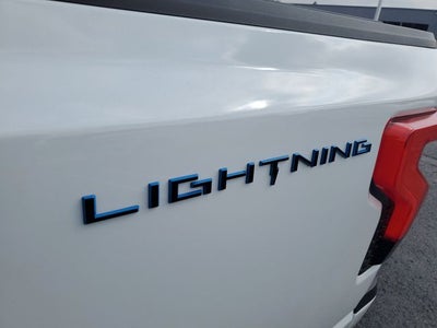 2025 Ford F-150 Lightning Flash