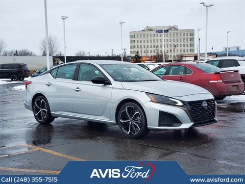 2024 Nissan Altima 2.5 SR