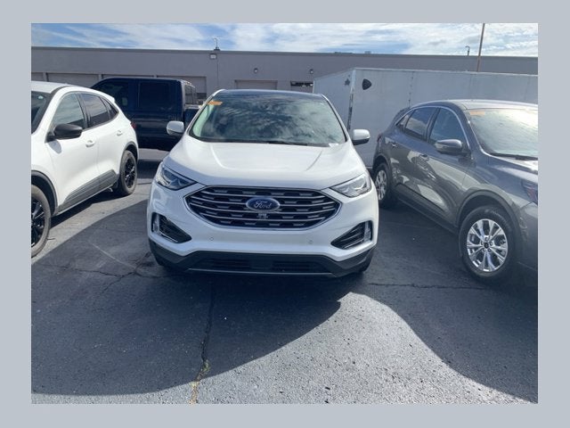 2023 Ford Edge Titanium