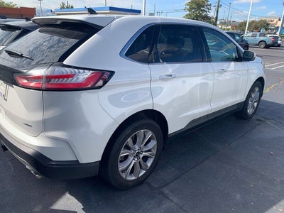 2023 Ford Edge Titanium