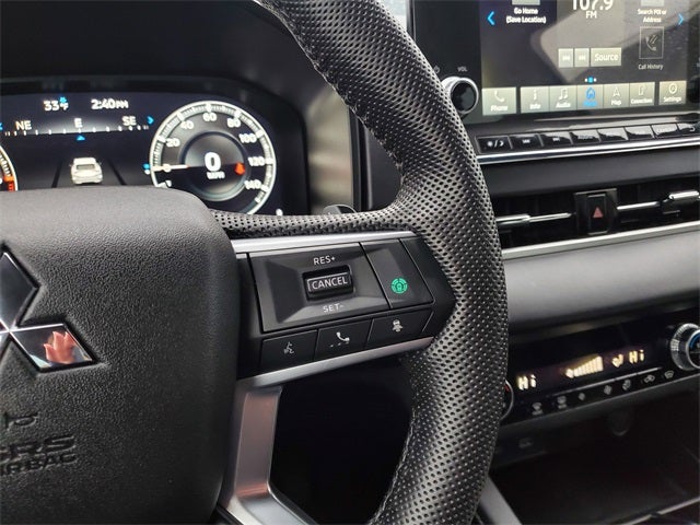 2023 Mitsubishi Outlander SE Black Edition