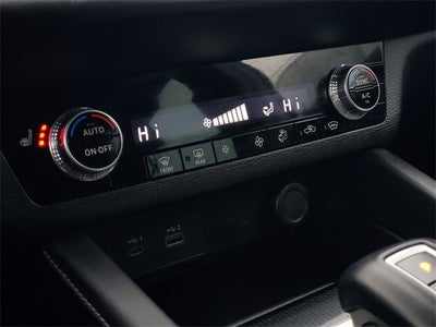 2023 Mitsubishi Outlander SE Black Edition