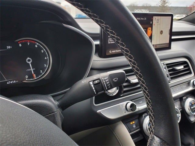 2022 Genesis G70 2.0T