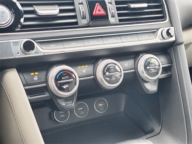 2022 Genesis G70 2.0T