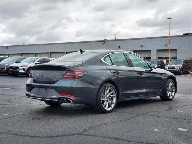 2022 Genesis G70 2.0T