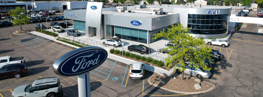 Avis Ford dealership Photo